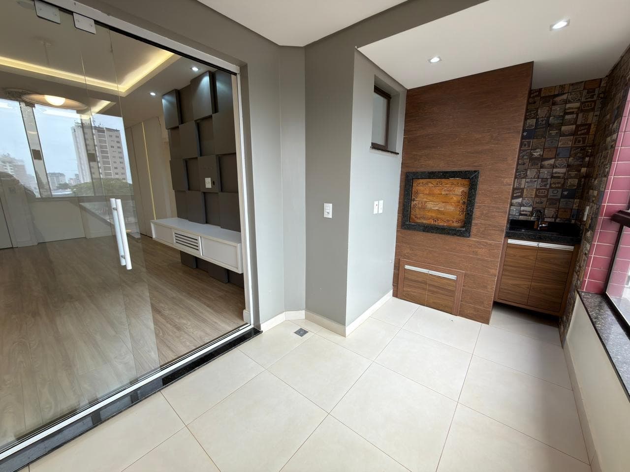 Apartamento na Região do Lago — Ed. Ana Cândida